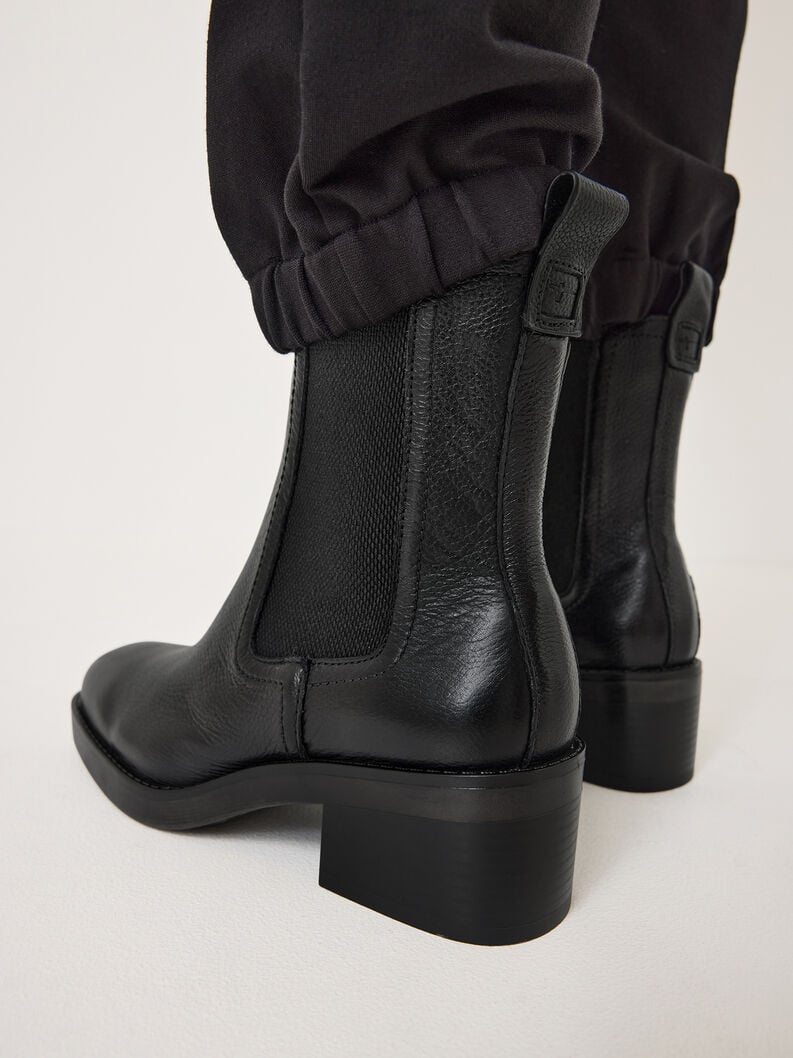 Tamaris Chelsea Boot - Schwarz