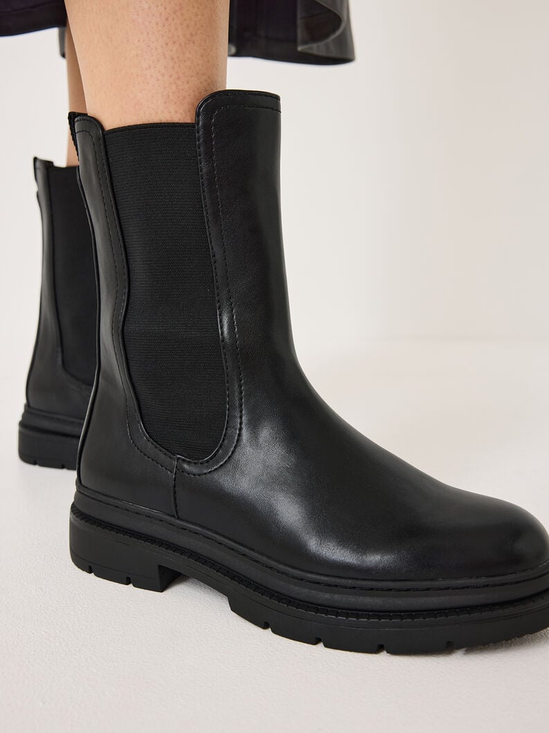 Tamaris Chelsea Boot - Schwarz
