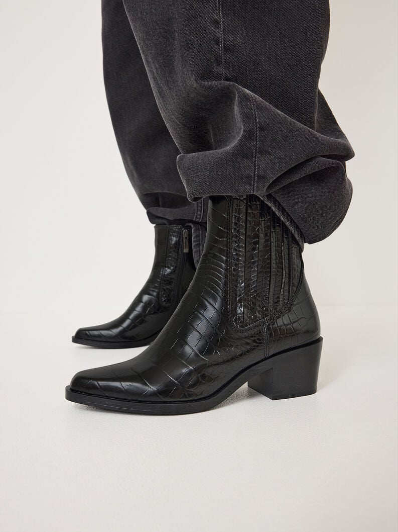 Tamaris Chelsea Boot - Schwarz